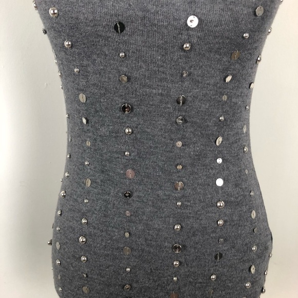 Beautiful LoLa Sleeveless Top - Picture 10 of 16